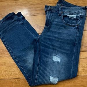 Just USA Distressed Straight Crop Jeans Med Wash